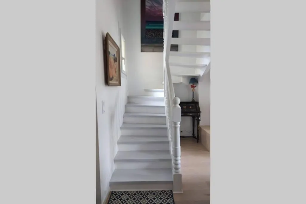 Le 1930 Apartment Vannes France